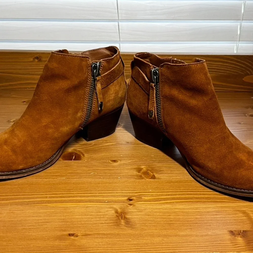 Steve Madden Cassie Ankle Boots Cognac Suede 8 - Picture 8 of 9
